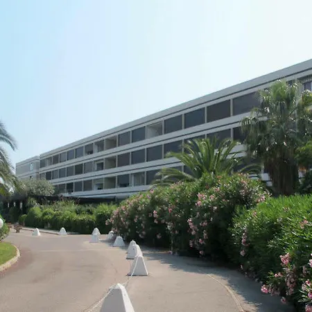 Hotel Athena