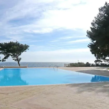 Hotel Athena 4*
